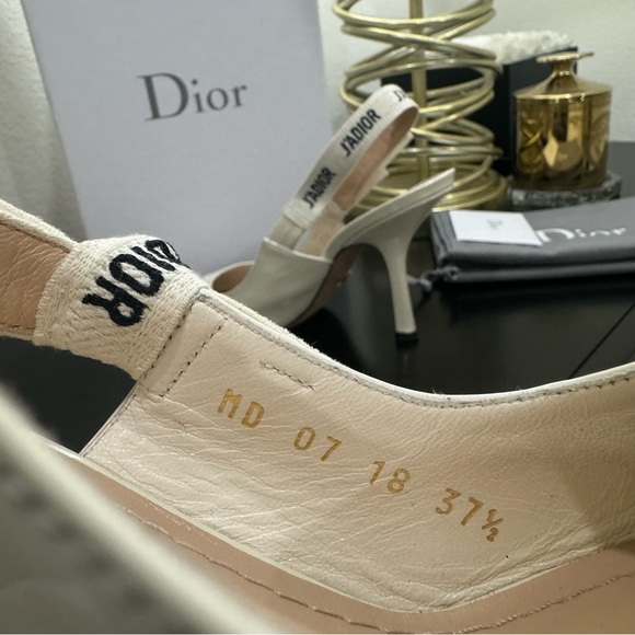 Christian Dior J'Adior Slingback Pump Patent Off White 37.5￼ - Picture 6 of 10